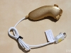 club_nintendo_gold_nunchuck-4