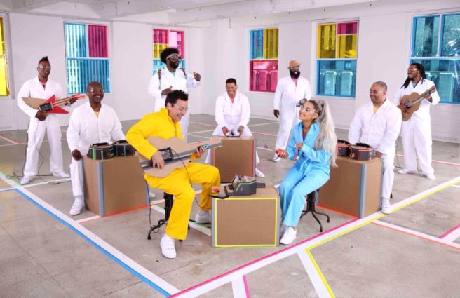 Ariana Grande - Nintendo Labo