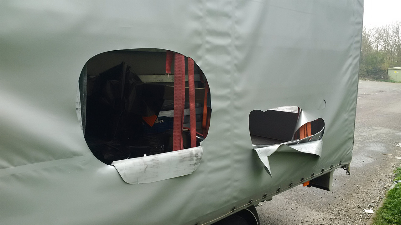 nintendo_games_lorry